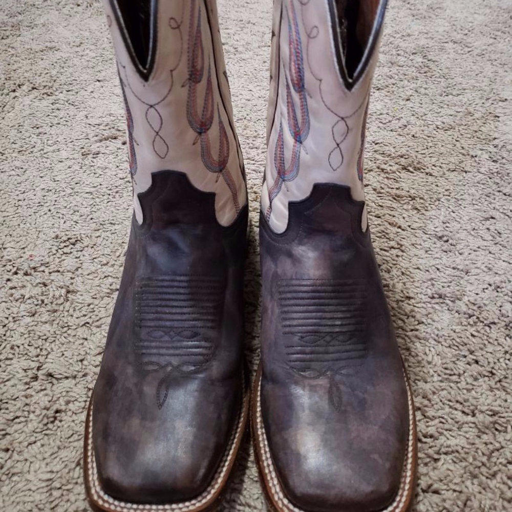 Dan Post Size 8 1/2 D